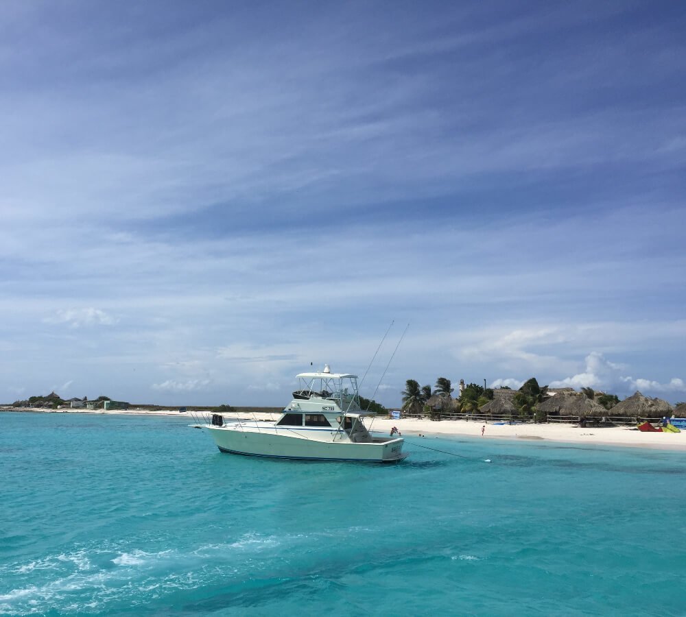 Een boottrip naar Klein Curaçao met BlueFinn Charters