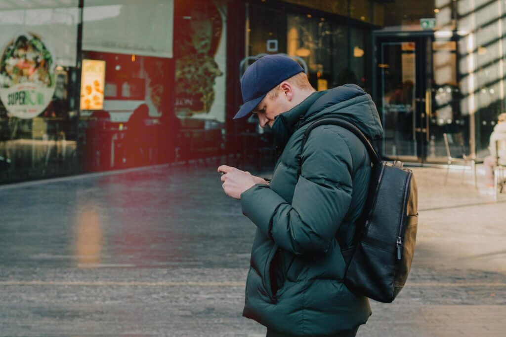 Moet ik als man social media verwijderen en zo ja, waarom (of waarom niet)?